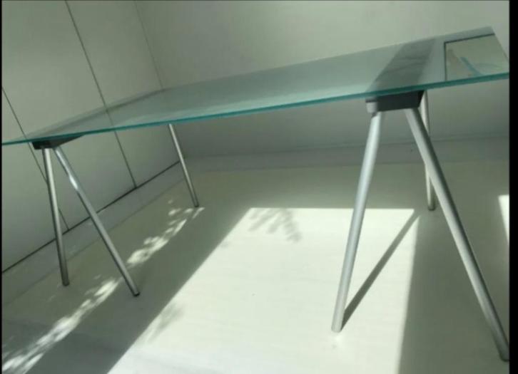 Schraag table designed by Maarten van Severen voor Bulo, Huis en Inrichting, Bureaus, Zo goed als nieuw, Bureau, Ophalen