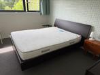 Tweepersoonsbed 160x200 met lattenbodem + matras + commode, Huis en Inrichting, Ophalen, Bruin, Tweepersoons, 200 cm