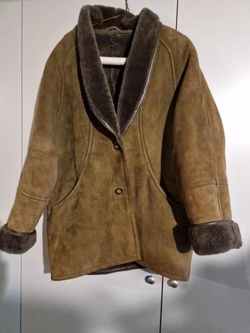 damesvest beschikbaar voor biedingen