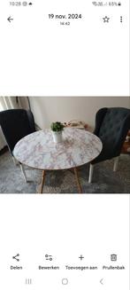 Fauteuil en tafel, Ophalen of Verzenden, Zo goed als nieuw