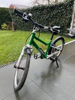Woom 4 lichtgewicht Kinderfiets (20 inch), Fietsen en Brommers, Fietsen | Kinderfietsjes, Ophalen, Zo goed als nieuw, 20 inch of meer