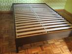 Bed met lattenbodem 140  x 200, Huis en Inrichting, Slaapkamer | Bedden, Ophalen, Bruin, Tweepersoons, 140 cm