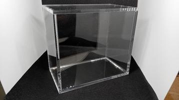 Acrylic case Pokémon boosterbox (Engels) beschikbaar voor biedingen