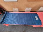 Zelfopbaasbaar matras., Caravanes & Camping, Tapis de couchage, Comme neuf