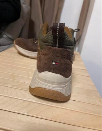 Tommy Hilfiger schoenen  beschikbaar voor biedingen