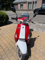 B klasse Neco model Lola 2013 8910km, Fietsen en Brommers, Ophalen, Neco Lola, Benzine, 50 cc