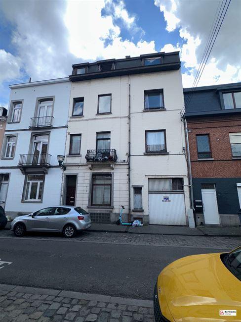 Opbrengsteigendom in Sint-Jans-Molenbeek, 4 slpks, Immo, Maisons à vendre, Maison individuelle