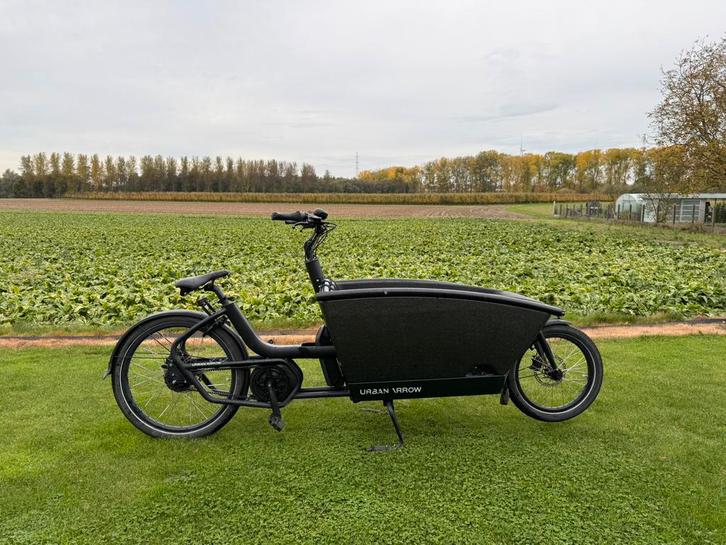 Urban Arrow Family Cargo, Fietsen en Brommers, Fietsen | Bakfietsen, Zo goed als nieuw, Overige merken, Elektrisch, Huif, Ophalen