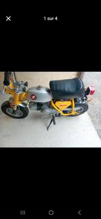 Honda Monkey Z50A, Fietsen en Brommers, Brommers | Oldtimers, Ophalen