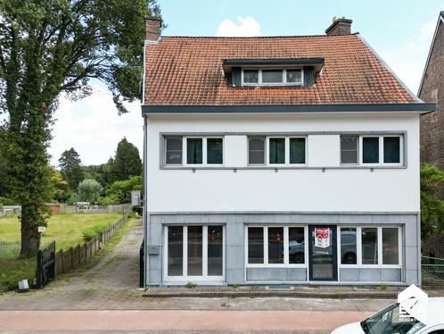 Huis te koop in Genk, Immo, Huizen en Appartementen te koop, Vrijstaande woning, F