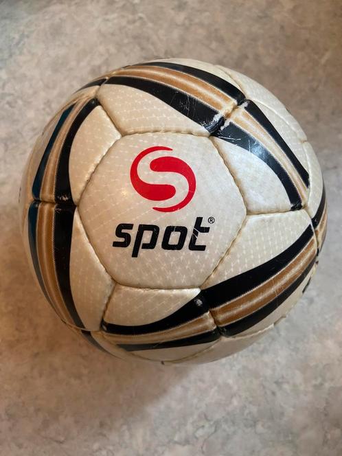 Spot voetbal size 5, Sports & Fitness, Football, Utilisé, Ballon, Enlèvement