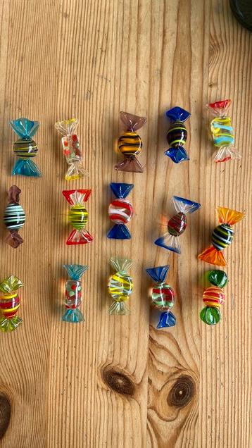 Murano glas snoepjes (15) beschikbaar voor biedingen