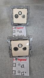 Legrand Niloe tv/radio/schotel en luidspreker, Ophalen of Verzenden, Nieuw