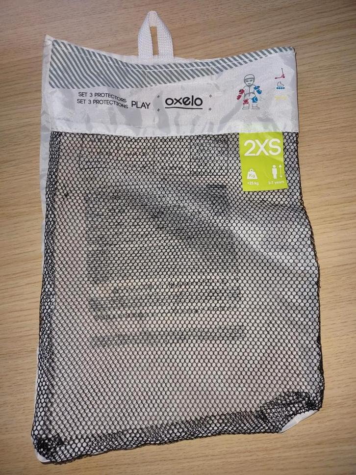 beschermset kinderen - 2XS, Kinderen en Baby's, Speelgoed | Buiten | Los speelgoed, Zo goed als nieuw, Ophalen
