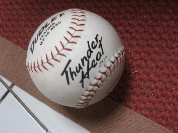 5 honkballen, Sport en Fitness, Honkbal en Softbal, Gebruikt, Knuppel, Honkbal, Ophalen of Verzenden