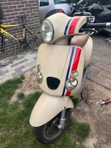 Neco B klasse 50cc beschikbaar voor biedingen