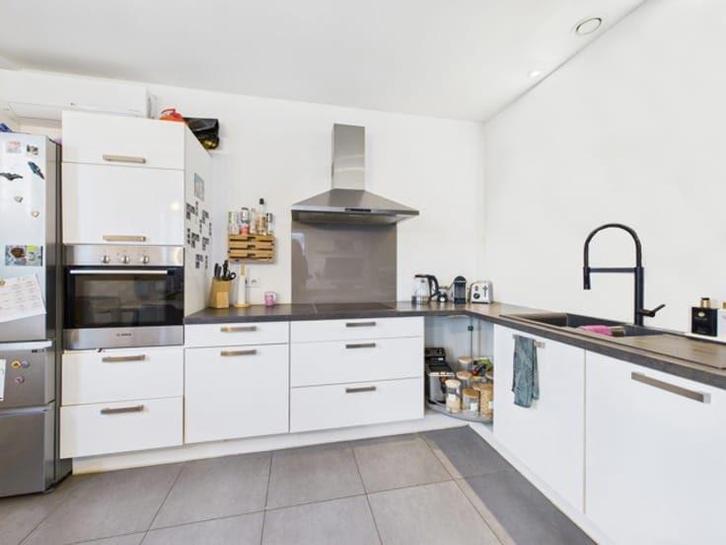 Cuisine équipée, Huis en Inrichting, Keuken | Complete keukens, Gebruikt, Hoekkeuken, Wit, Kunststof, Ophalen