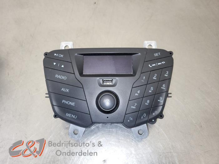 Radio d'un Ford Transit, Autos : Pièces & Accessoires, Électronique & Câbles, Ford, Utilisé, 3 mois de garantie, Enlèvement ou Envoi