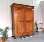 Grande armoire ancienne Louis Philippe en noyer H 223 L 157, Enlèvement