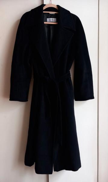 Max Mara cashmere mantel maat 40/42 beschikbaar voor biedingen