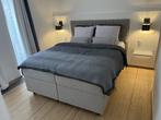 Bed, Huis en Inrichting, Slaapkamer | Bedden, Ophalen, Tweepersoons, Zo goed als nieuw, Modern, hedendaags