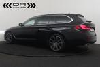BMW 518 dA TOURING - LED - NAVI - LEDER - APPLE CARPLAY/AN, Auto's, BMW, 1995 cc, Zwart, 4 cilinders, Zwart