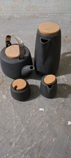 Koffie thee setje in goede staat prijs overeen te komen, Ophalen, Gebruikt