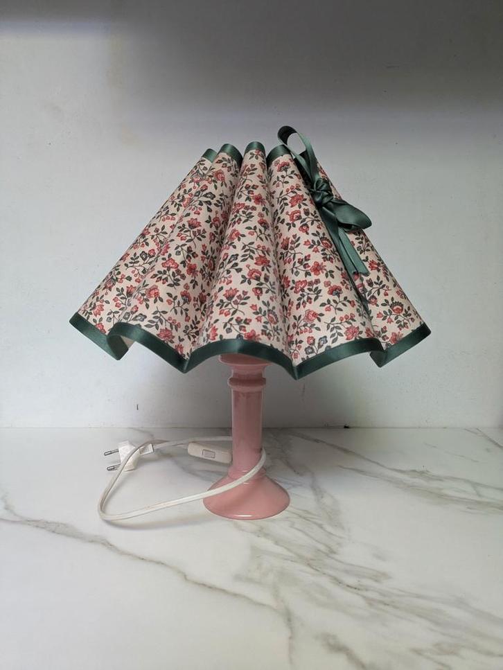 vintage plissé tafellamp, Antiek en Kunst, Antiek | Verlichting, Ophalen