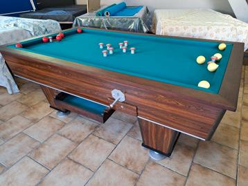 Billard à bouchons remis à neuf  beschikbaar voor biedingen