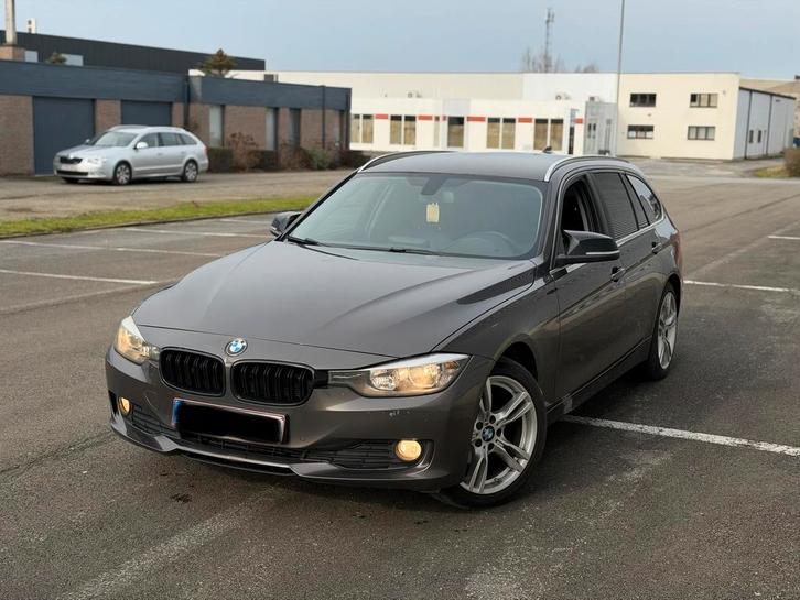 BMW '316' 2014 'Navi' en cuir 'Euro 5' !, Autos, BMW, Particulier, Série 3, Diesel, Euro 5, Break, 5 portes, Boîte manuelle, Argent ou Gris