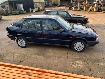 Alfa Romeo  alfa 33. 13s, Auto's, Alfa Romeo, Voorwielaandrijving, 4 zetels, Stof, Beige