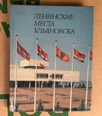3 boeken over Rusland., Ophalen, Zo goed als nieuw