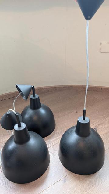 Zwarte ronde hanglampen van het merk Philips (e27 armatuur) beschikbaar voor biedingen