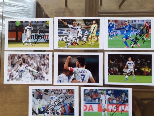 11 getekende foto's van Olympique Lyon, Verzamelen, Sportartikelen en Voetbal, Zo goed als nieuw, Spelerskaart, Ophalen of Verzenden