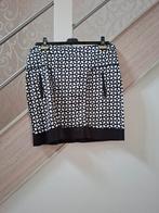 Rok mt 44 ,zwart,witte print, Kleding | Dames, Rokken, Ophalen of Verzenden, Gedragen, Zwart