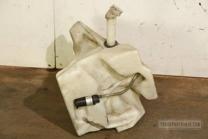 Mercedes-Benz 9408690120 Ruitensproeier tank MB, Auto-onderdelen, Vrachtwagen-onderdelen, Mercedes-Benz, Gebruikt, Ophalen