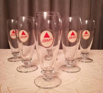 6 glazen Bass Pale Ale beschikbaar voor biedingen