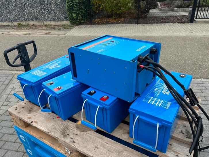 4 baterijen + omvormer, Auto-onderdelen, Accu's en Toebehoren, Ophalen