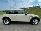 MINI COOPER ONE 1.4 BENZINE GARANTIE, Voorwielaandrijving, 4 zetels, Stof, Zwart
