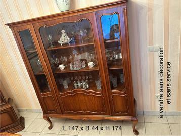 Magnifique vitrine en style Biedermeier- / Louis-Philippe beschikbaar voor biedingen