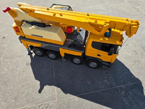 De Scania Liebherr kraanwagen in perfecte staat, Kinderen en Baby's, Speelgoed |Speelgoedvoertuigen, Zo goed als nieuw, Ophalen of Verzenden