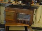 Antieke houten  radio met lampen, Antiek en Kunst, Antiek | Verlichting, Ophalen