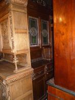 OUDE  MECHELSE KAST, Antiek en Kunst, Ophalen