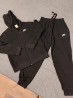 Jogging  zwart Nike 134/140, Ophalen of Verzenden, Gebruikt