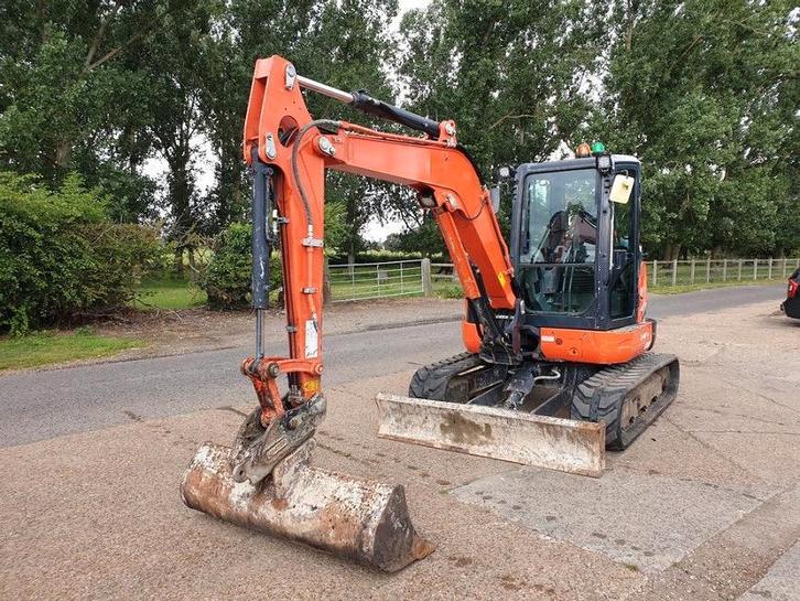 Pelle Kubota U48-4, Articles professionnels, Machines & Construction | Grues & Excavatrices, Excavatrice, Enlèvement ou Envoi