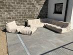 Beige/écru Bouclé 5delige set in nieuwstaat!, Ophalen of Verzenden, Cassina sede artifort vitra togo ligne roset b&b italia knoll