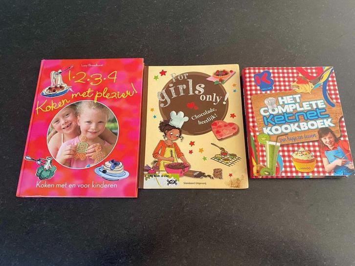 3 kinder kookboeken, Boeken, Kookboeken, Gelezen, Ophalen of Verzenden