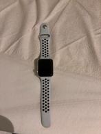 Apple watch series 3 + oplaadkabel, Handtassen en Accessoires, Smartwatches, Grijs, Ophalen of Verzenden, Apple, IOS
