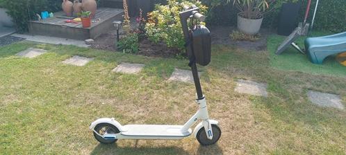Xiaomi m365, Fietsen en Brommers, Steps, Zo goed als nieuw, Ophalen