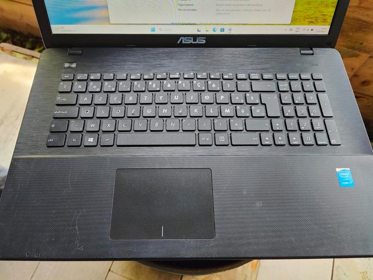 Acer 17" I7 Intel 256SSD 8GB nieuwe Batterij W11, Computers en Software, Windows Laptops, Refurbished, Ophalen